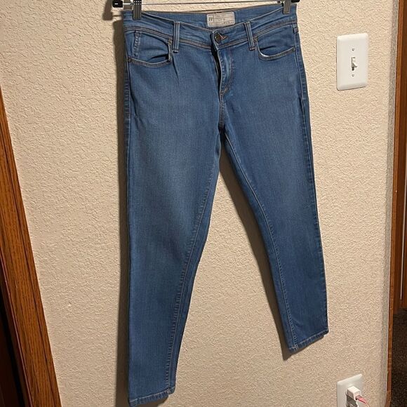 Free People- Skinny Jeans, Size 28 - Picture 4 of 6